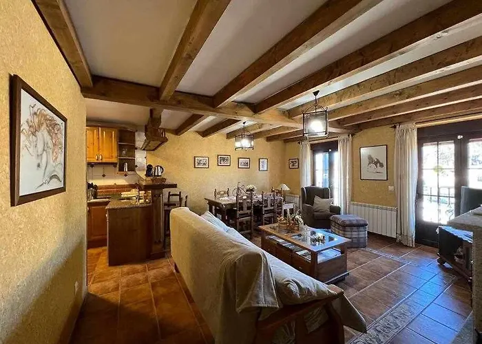 El Sobrao De Gredos * 나바레돈다 데 그레도스