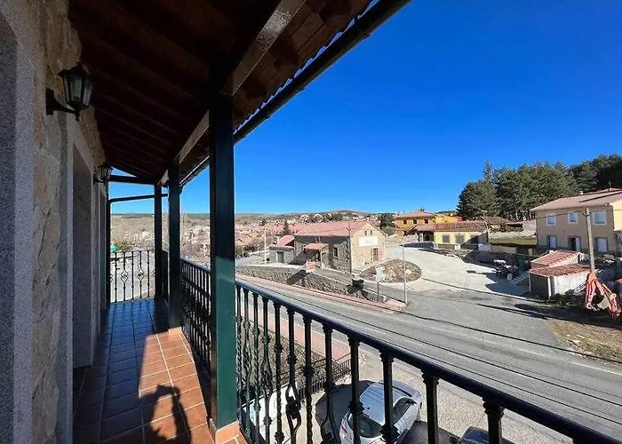 El Sobrao De Gredos * 나바레돈다 데 그레도스